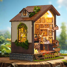 Load image into Gallery viewer, DIY Book Nook Kit - Butterfly House Figured'Art