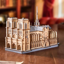 Load image into Gallery viewer, 3D Puzzle - Paris Cathedral Figured'Art