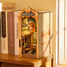 Load image into Gallery viewer, DIY Book Nook kit - Romantic Venice