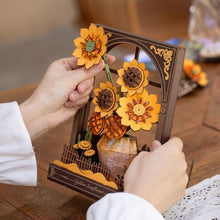 Load image into Gallery viewer, 3D Puzzle - Golden Sunflower