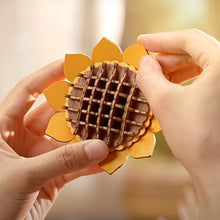 Load image into Gallery viewer, 3D Puzzle - Wooden Bloom Box