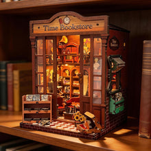 Load image into Gallery viewer, Miniature House - Time Bookstore Figured'Art