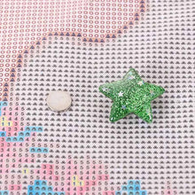 Load image into Gallery viewer, Diamond Painting Magnet Cover Holder Glitter Stars 8 Colors Accessory