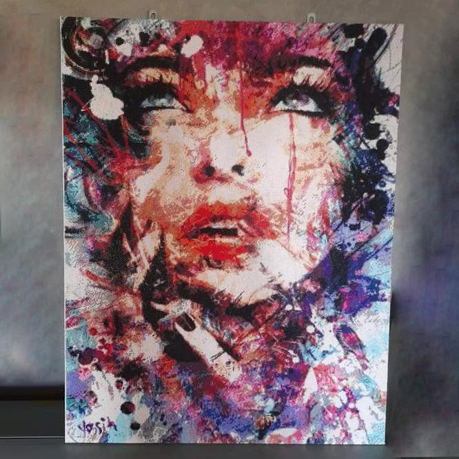 Lynda and her Diamond painting