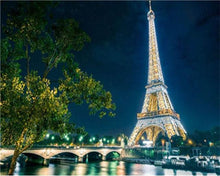Load image into Gallery viewer, Paint by numbers | The Eiffel Tower at night | advanced cities | Figured&#39;Art