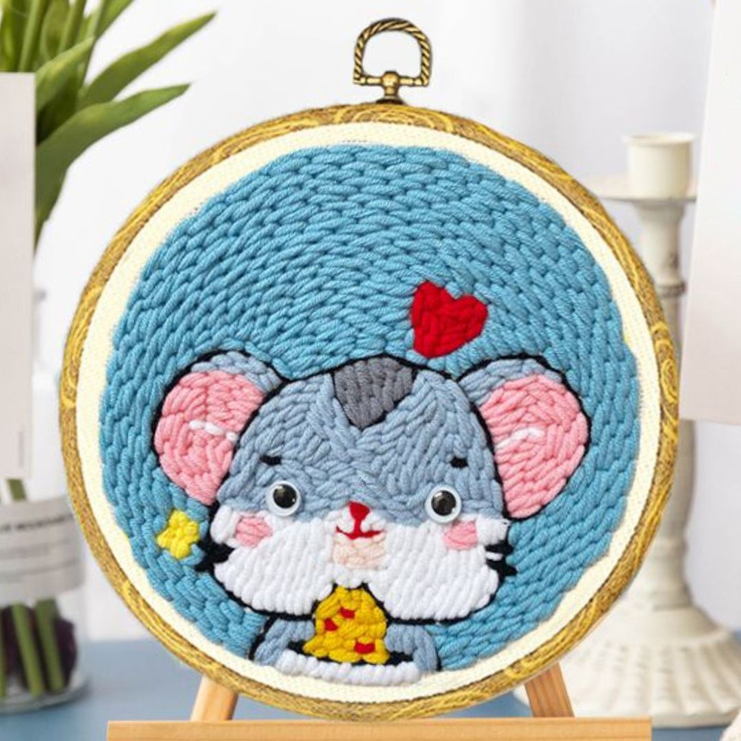 Punch Needle Kit - Little Mouse with a Cookie – Figured'Art