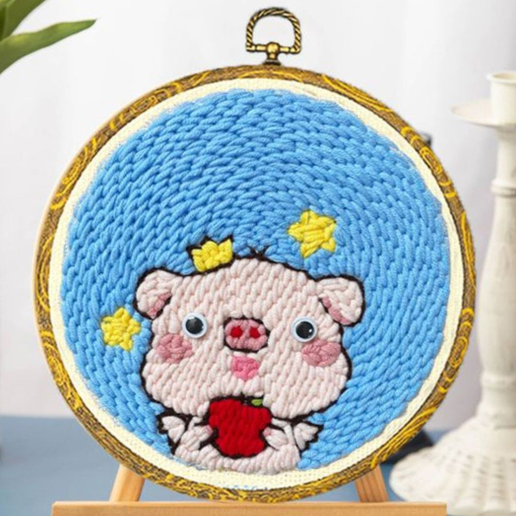 Punch Needle Kit - Little Pig with a Red Apple