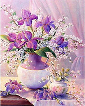 Load image into Gallery viewer, Diamond Painting - Beautiful bouquet of purple flowers