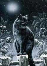 Load image into Gallery viewer, Diamond Painting | Diamond Painting - Cat in the Snow | animals cats Diamond Painting Animals winter | FiguredArt